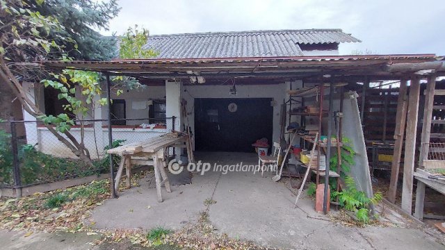 Eladó családi ház, Dévaványán 21.7 M Ft, 3 szobás