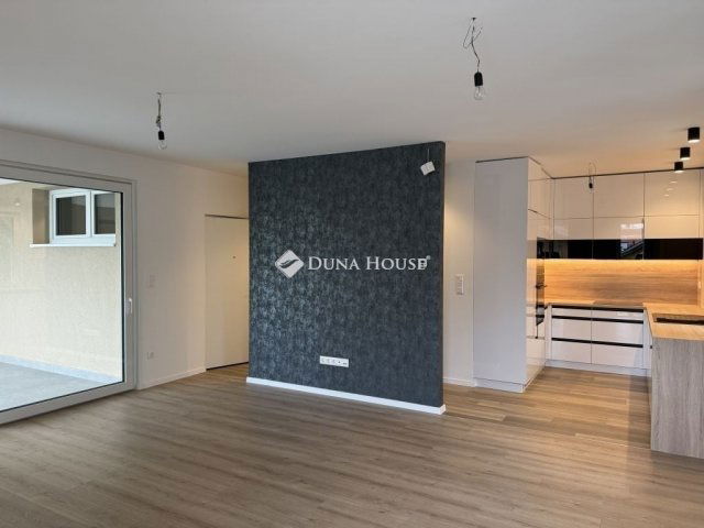 Eladó téglalakás, Budapesten, XIX. kerületben 164.7 M Ft