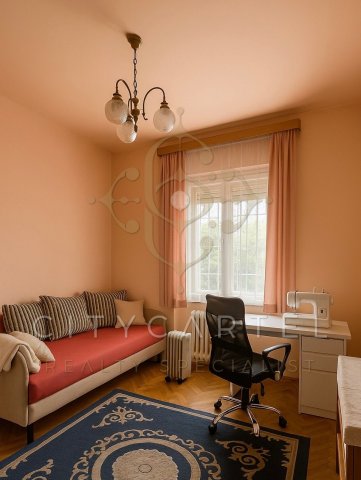 Eladó iroda, Budapesten, XI. kerületben 319.9 M Ft, 7 szobás