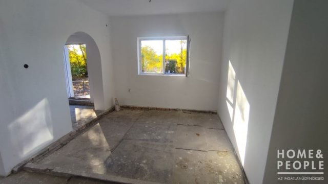 Eladó családi ház, Kiszomboron 33 M Ft, 3 szobás