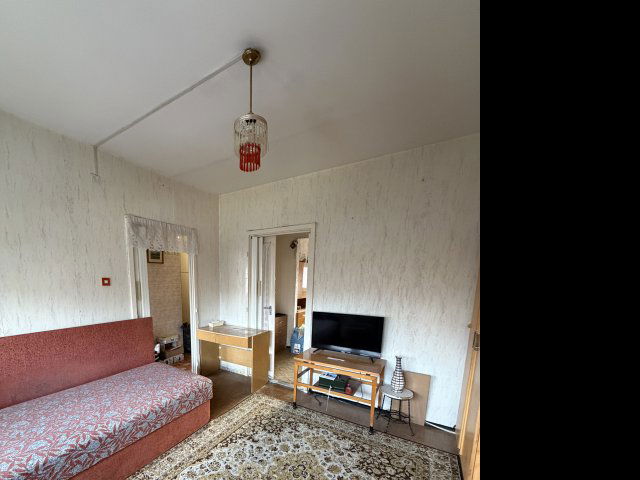 Eladó panellakás, Tatabányán 41.9 M Ft, 2 szobás