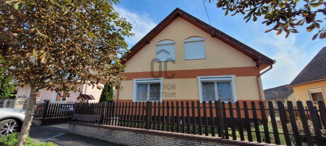 Eladó családi ház, Lengyeltótiban 44.9 M Ft, 2 szobás