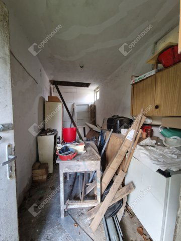 Eladó családi ház, Rédén 16.5 M Ft, 3 szobás