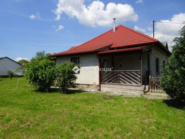 Eladó családi ház, Érden 64.9 M Ft, 3 szobás