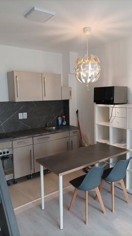 Kiadó téglalakás, albérlet, VIII. kerületben, Lippa utcában