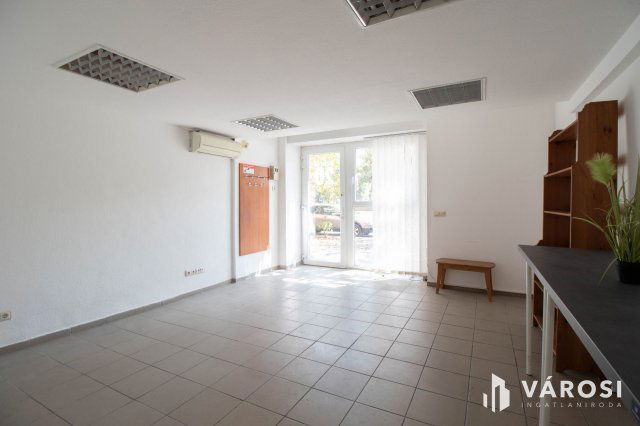 Eladó üzlethelyiség, Budapesten, IX. kerületben 51 M Ft