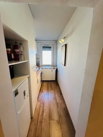 Eladó panellakás, Budapesten, III. kerületben 74 M Ft, 2 szobás