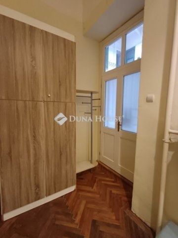 Eladó téglalakás, Budapesten, VIII. kerületben 99.9 M Ft