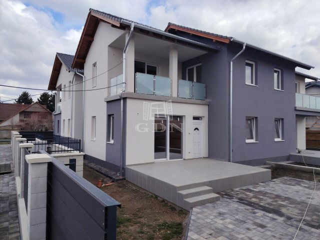 Eladó téglalakás, Dunaharasztin 87.5 M Ft, 2 szobás