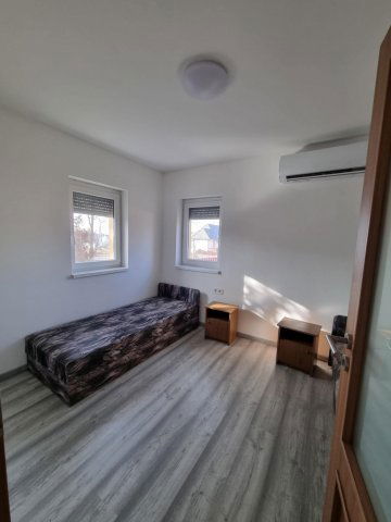 Eladó nyaraló, Balatongyörökön 45 M Ft, 1+1 szobás