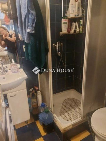 Eladó téglalakás, Budapesten, IV. kerületben 21 M Ft, 1 szobás