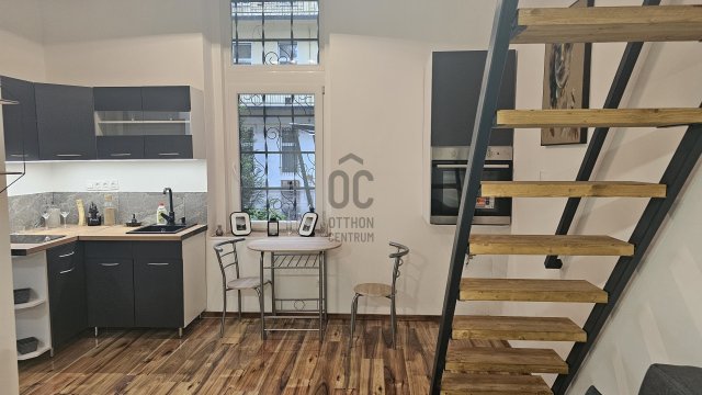 Eladó téglalakás, Budapesten, VIII. kerületben 119.2 M Ft