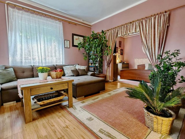 Eladó családi ház, Egerszalókon 79.9 M Ft, 4 szobás