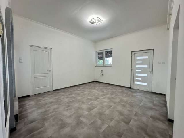 Eladó ikerház, Szigetszentmiklóson 79.99 M Ft, 4 szobás