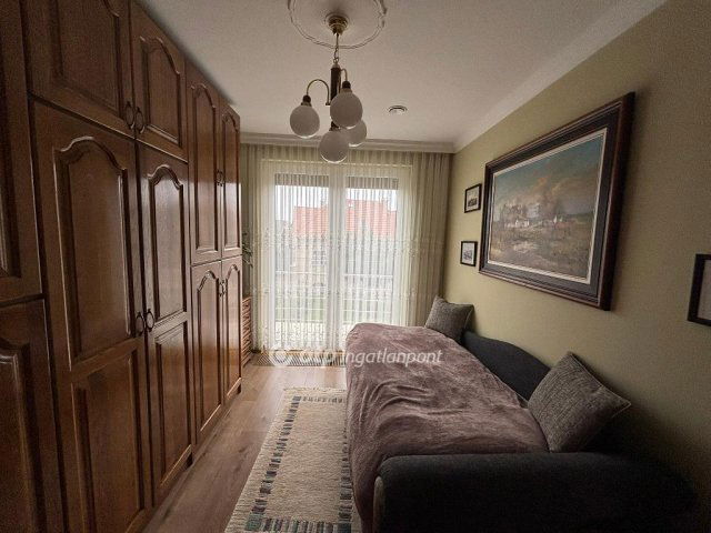 Eladó családi ház, Hajdúböszörményen 170 M Ft, 4+1 szobás