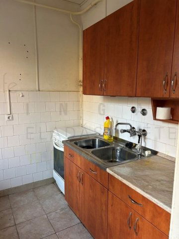 Eladó téglalakás, Szegeden, Közép fasoron 57.5 M Ft, 2 szobás