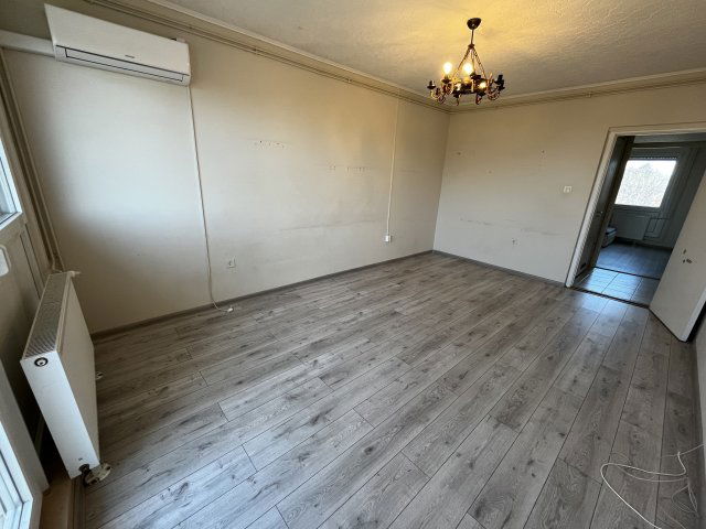Eladó panellakás, Siófokon 47.5 M Ft, 2 szobás