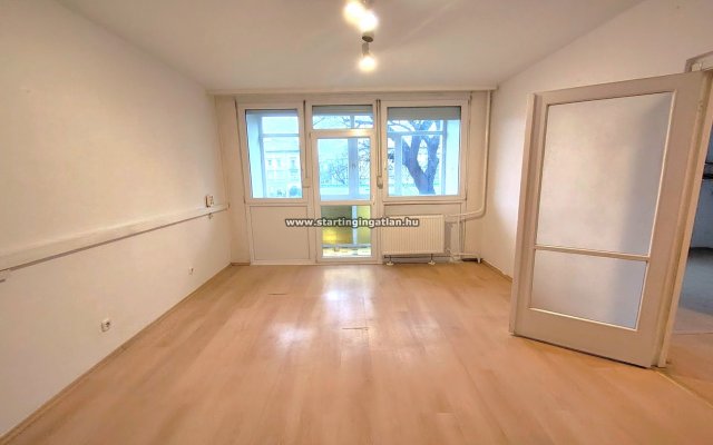 Eladó panellakás, Budapesten, X. kerületben, Hungária körúton