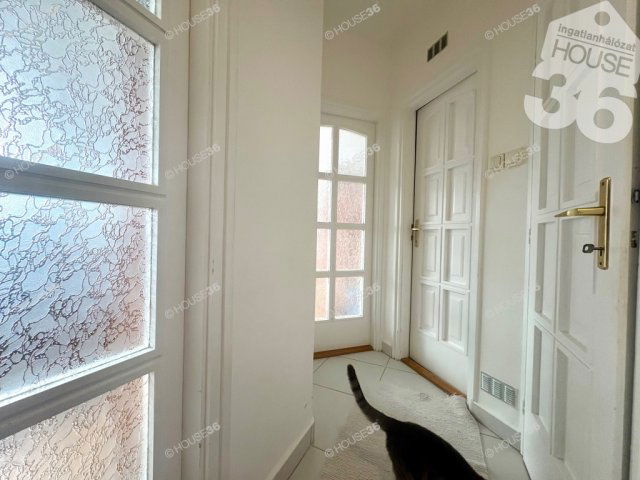 Eladó téglalakás, Kecskeméten 57.9 M Ft, 3 szobás