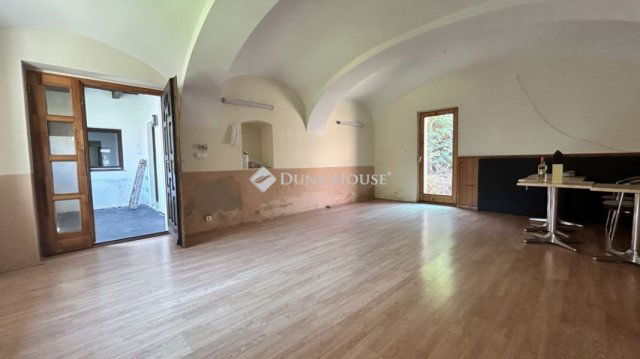 Eladó családi ház, Kőszegen 150 M Ft, 1 szobás