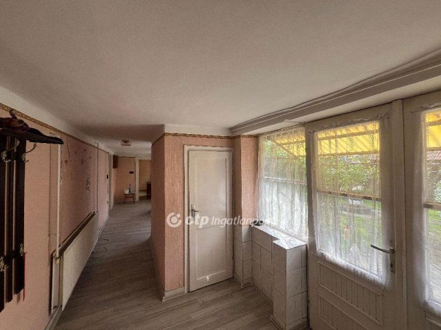 Eladó családi ház, Berettyóújfaluban 37.9 M Ft, 4 szobás