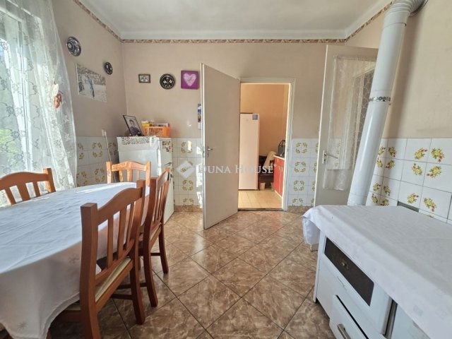 Eladó családi ház, Kétújfalun 24.99 M Ft, 3 szobás