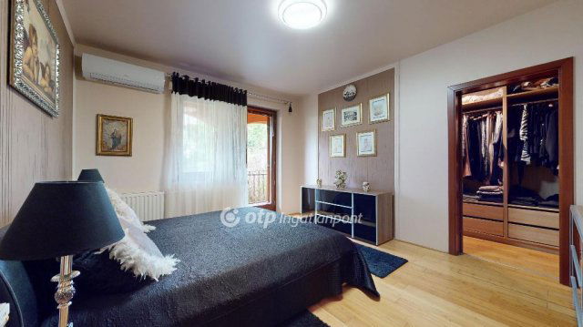 Eladó családi ház, Egerben 440 M Ft, 5 szobás