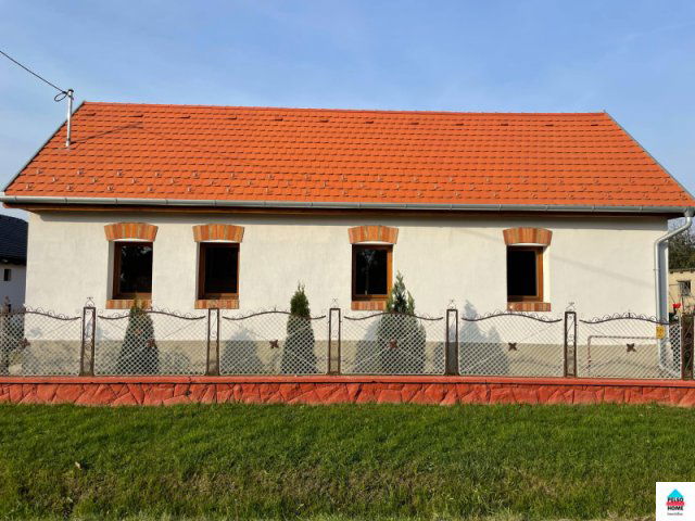 Eladó családi ház, Somogyváron 49 M Ft, 4 szobás