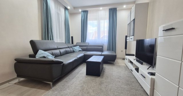 Kiadó téglalakás, albérlet, Debrecenben 380 E Ft / hó, 3 szobás