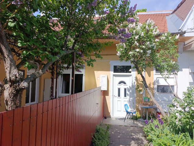 Eladó téglalakás, Budapesten, IV. kerületben, Erkel Gyula utcában