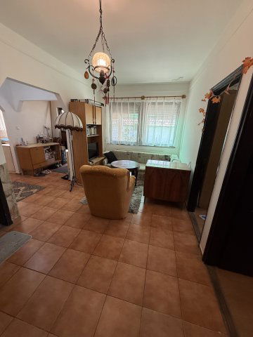 Eladó családi ház, Úrin 49.9 M Ft, 4 szobás