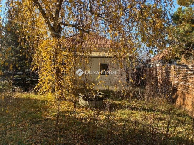 Eladó családi ház, Sződligeten 150 M Ft, 1 szobás