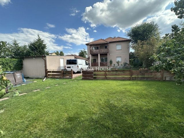 Eladó családi ház, Budapesten, XXI. kerületben 214.9 M Ft