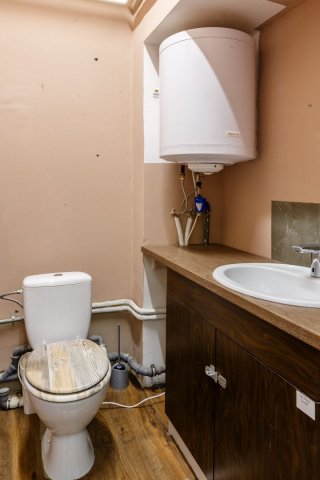 Kiadó üzlethelyiség, Debrecenben 220 E Ft / hó