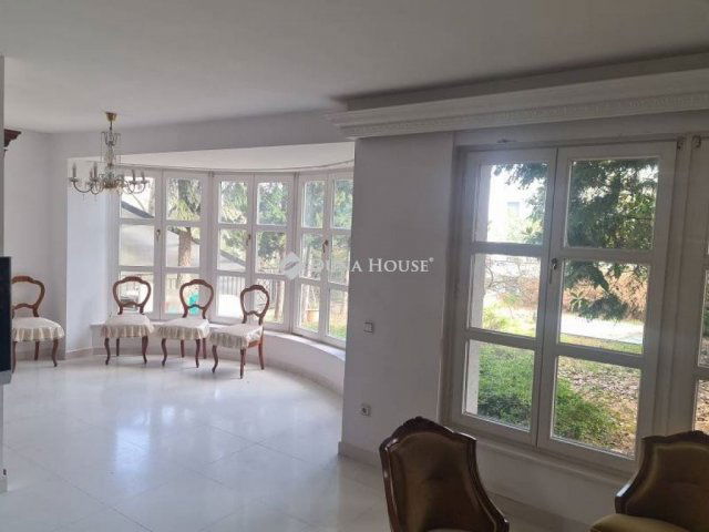 Kiadó családi ház, albérlet, XII. kerületben, Thomán István utcában