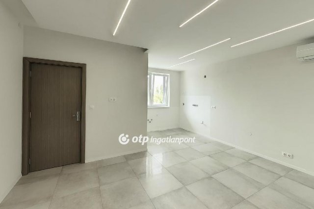 Eladó családi ház, Gyenesdiáson 139 M Ft, 4+1 szobás