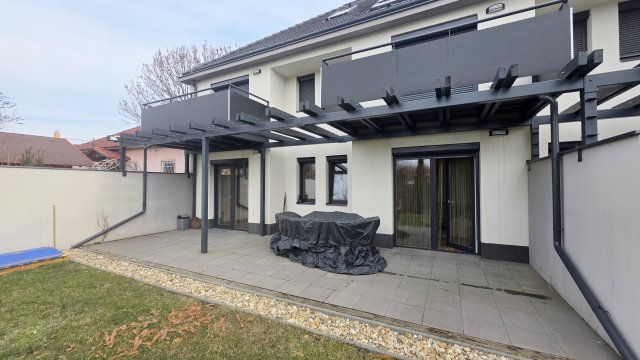 Kiadó téglalakás, albérlet, Hajdúszoboszlón, Hőgyes utcában