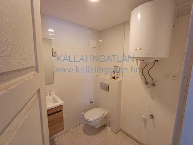 Eladó családi ház, Nyíregyházán 27.99 M Ft, 2 szobás