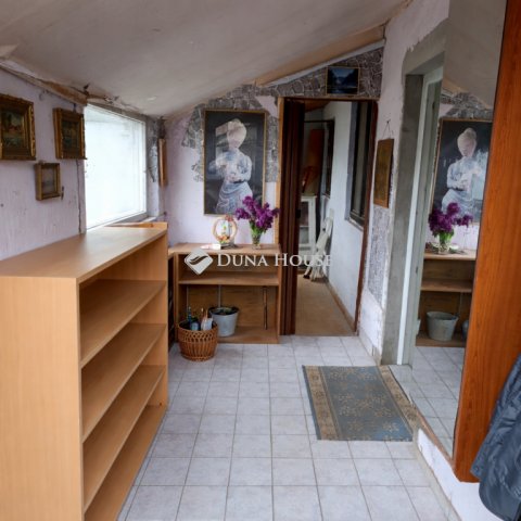 Eladó családi ház, Sándorfalván 45 M Ft, 3 szobás