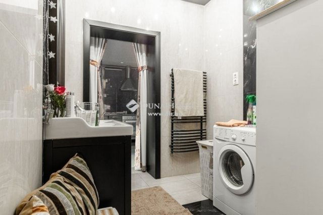 Eladó téglalakás, Budapesten, I. kerületben 114.9 M Ft, 2 szobás