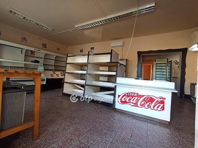 Eladó üzlethelyiség, Boldogon 23.5 M Ft / költözzbe.hu
