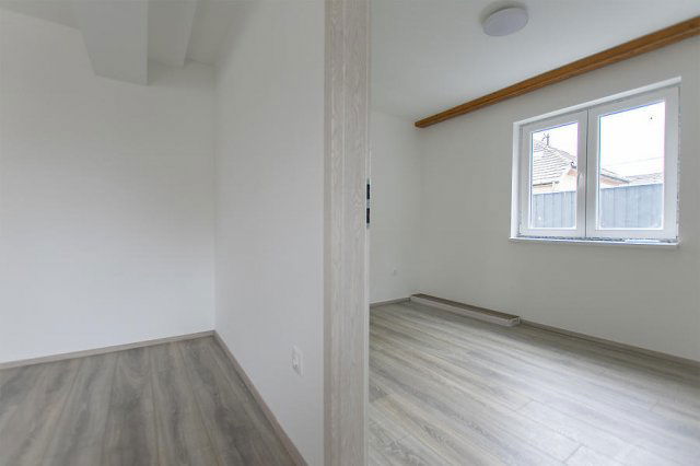 Eladó családi ház, Budapesten, XXI. kerületben 54.9 M Ft