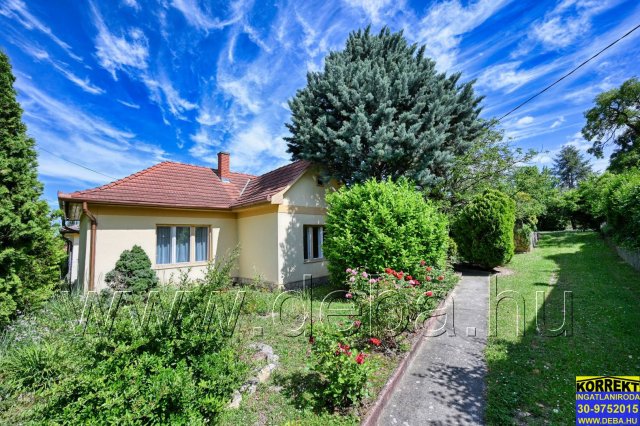 Eladó családi ház, Balatonlelleén 66.9 M Ft, 2 szobás