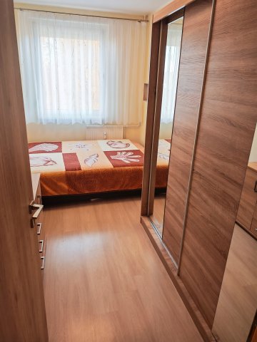 Eladó panellakás, Nyíregyházán 44.9 M Ft, 1+2 szobás