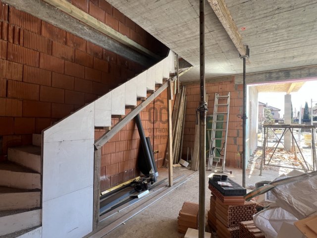 Eladó ikerház, Dunaharasztin 148.9 M Ft, 5 szobás