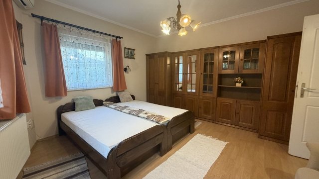 Kiadó téglalakás, albérlet, Debrecenben 180 E Ft / hó, 1 szobás