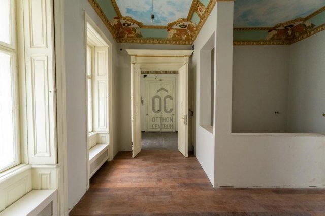 Eladó téglalakás, Budapesten, V. kerületben 300 M Ft, 3 szobás