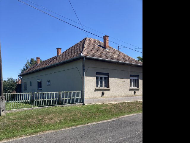 Eladó családi ház, Rédicsen 18.9 M Ft, 3 szobás
