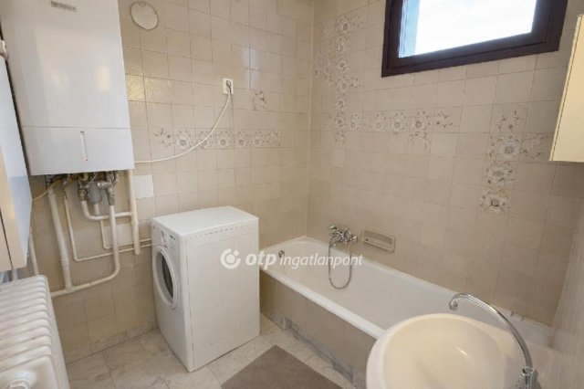 Eladó téglalakás, Budapesten, XI. kerületben 95 M Ft, 2+2 szobás