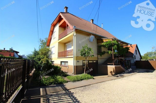 Eladó családi ház, Soltvadkerten 57 M Ft, 5 szobás